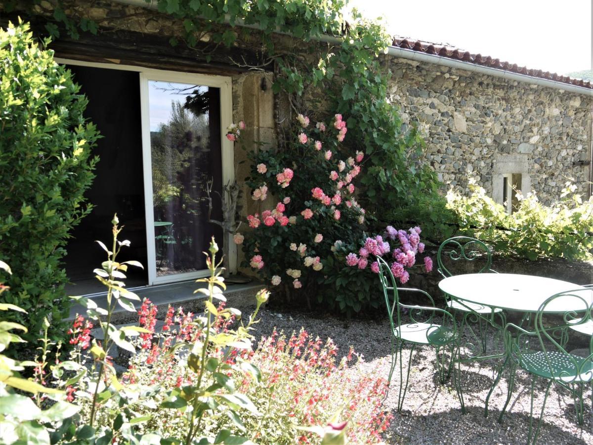 Bed and Breakfast Les Jardins De Lumiere Brusque Esterno foto