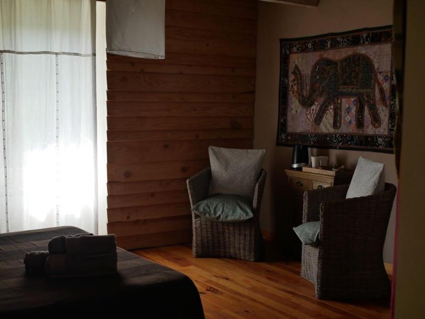 Bed and Breakfast Les Jardins De Lumiere Brusque Esterno foto