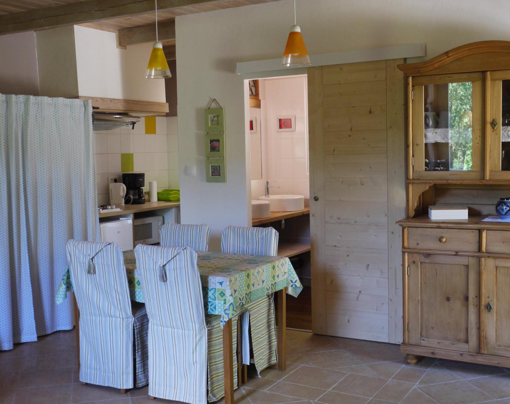 Bed and Breakfast Les Jardins De Lumiere Brusque Esterno foto