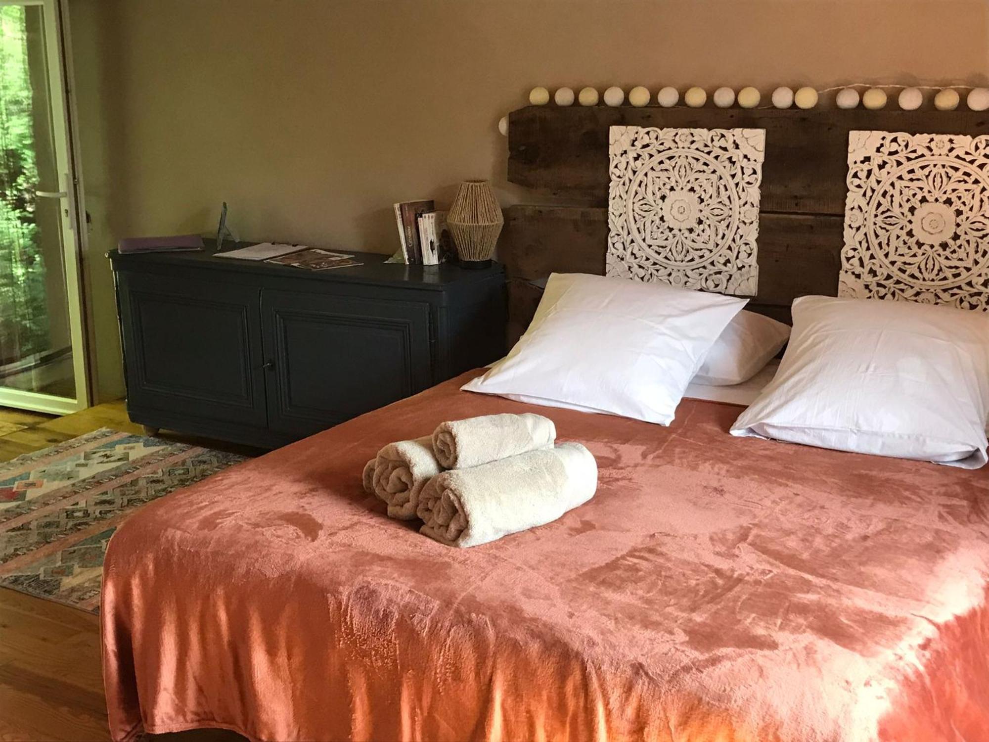 Bed and Breakfast Les Jardins De Lumiere Brusque Esterno foto